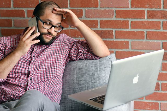 AI Scams to Watch For in 2026: How to Spot Voice Clones, Deepfakes & Fake AI Apps