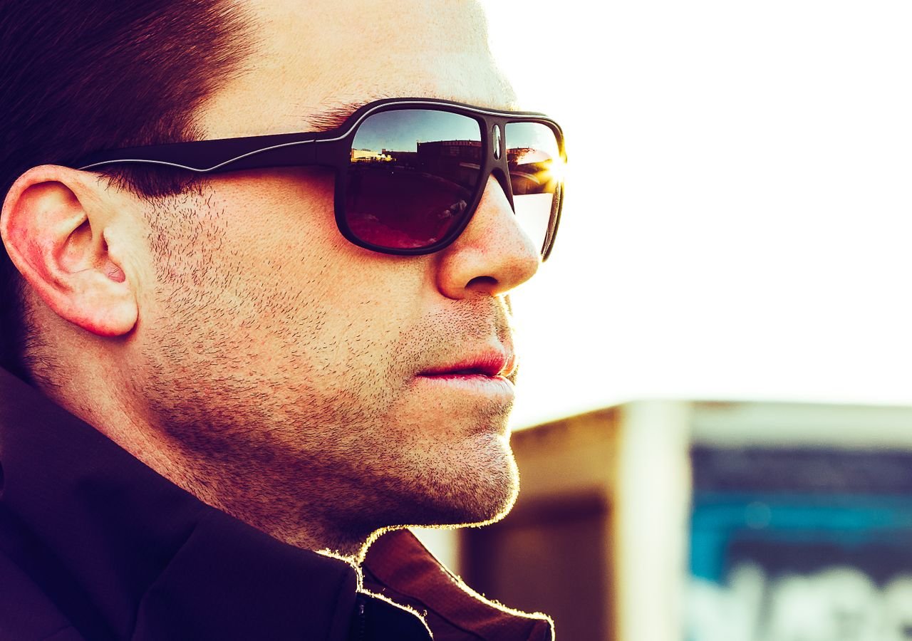 Ray-Ban Meta Glasses Face a New Privacy Complaint: What It Means for People Who Wear Them