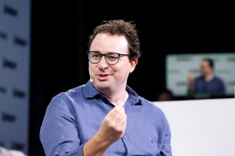 Why Are AI Leaders Suddenly Talking About Slowing Down AI?