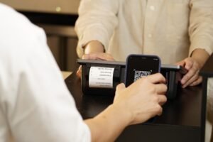 Smartphone payment security risk