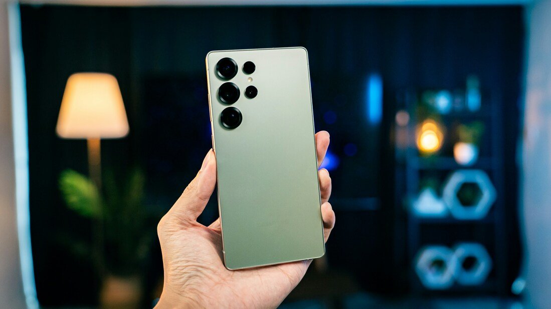 Foldable phones explained: are they worth it in 2026